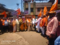 Ubatha protests against inflation with bullock cart in Ajra